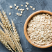 Rolled oats in thebowl