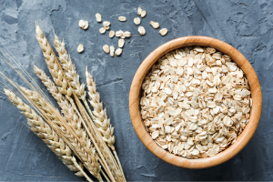 Rolled oats in thebowl